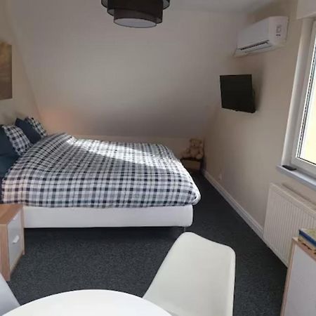 La Fontaine Aux Enfants - Gr5 - Chambre Avec Sdb Privee Abreschviller ภายนอก รูปภาพ